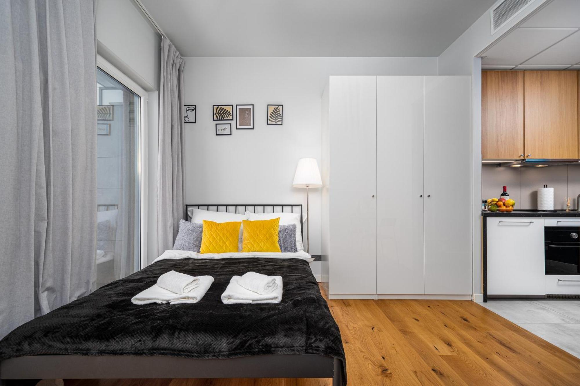 Apart D&K Free Parking Aleja Prymasa Tysiaclecia 83A Apartment Warsaw Exterior photo
