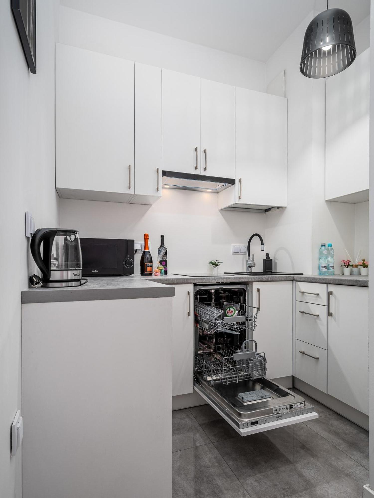 Apart D&K Free Parking Aleja Prymasa Tysiaclecia 83A Apartment Warsaw Exterior photo